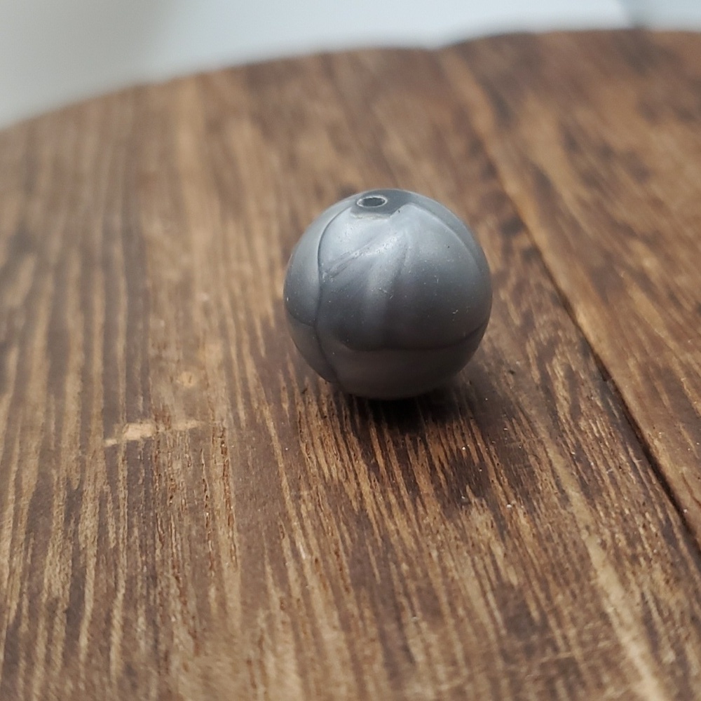 Grey‎ mist bead charm